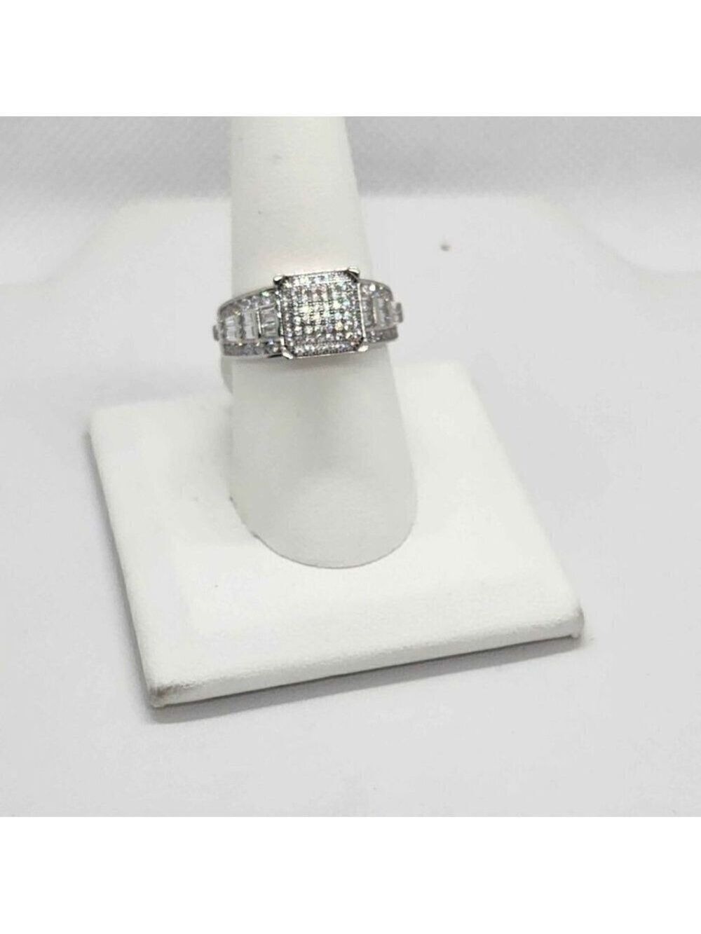 BRAND NEW  Sterling Silver 925 Square Shape Design Ring